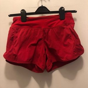 Lululemon Hotty Hot Short